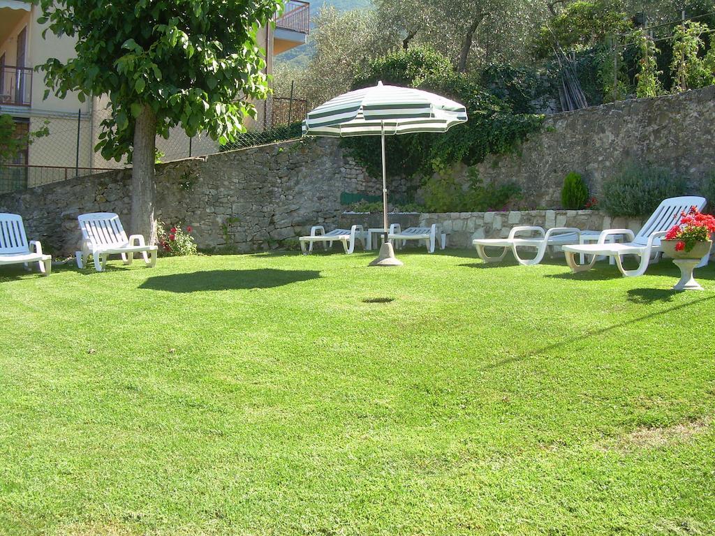Casa Mary Apartment Brenzone sul Garda Cameră foto